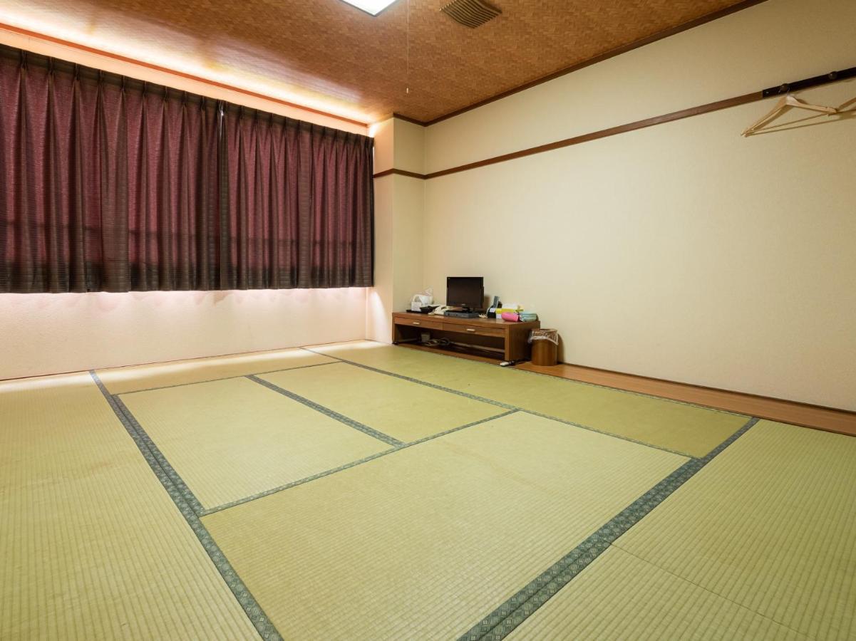 Tabist Hotel Kurama Hikone Bagian luar foto